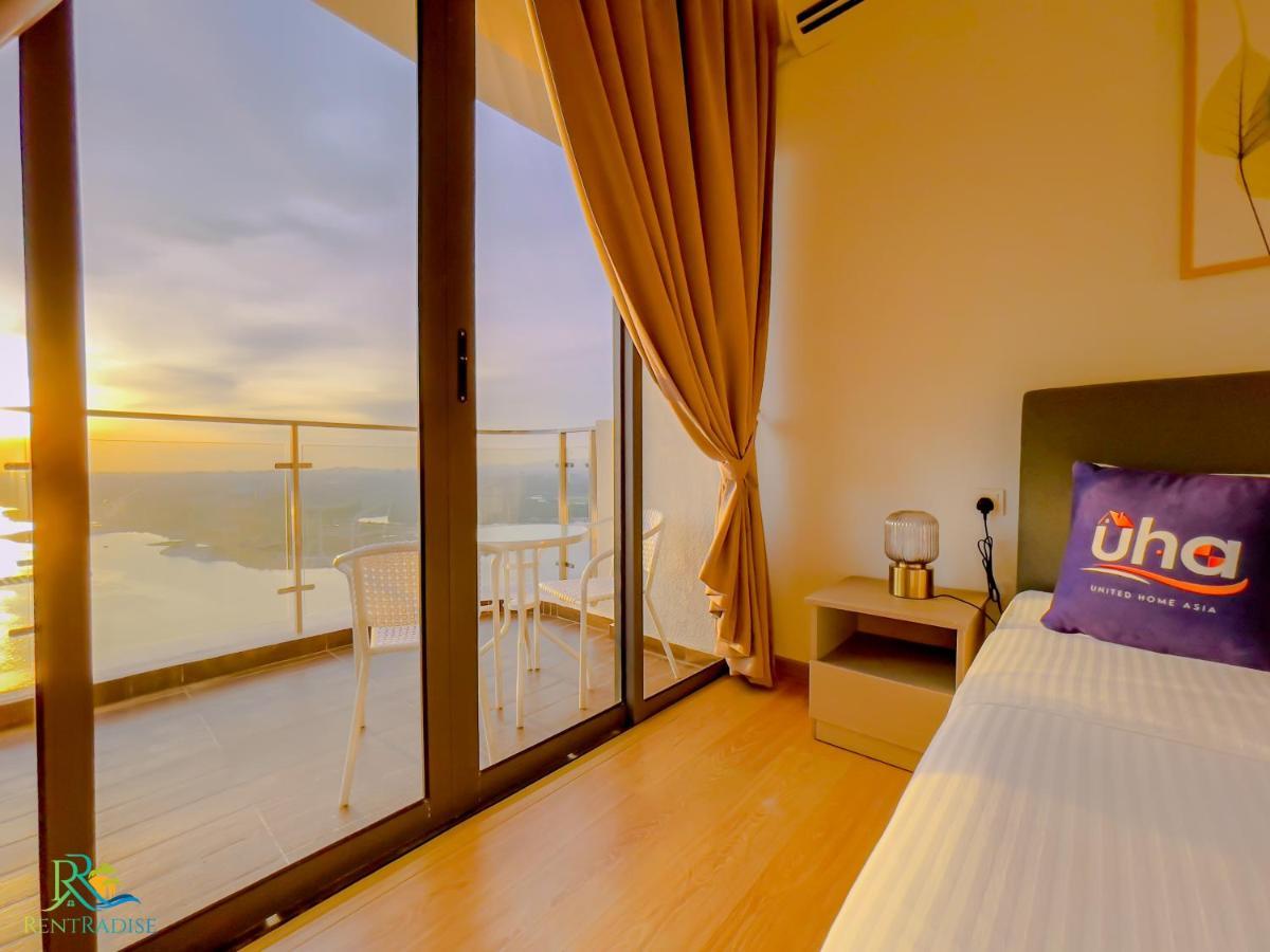 Aparthotel Country Garden Danga Bay @ Uha Johor Bahru Esterno foto