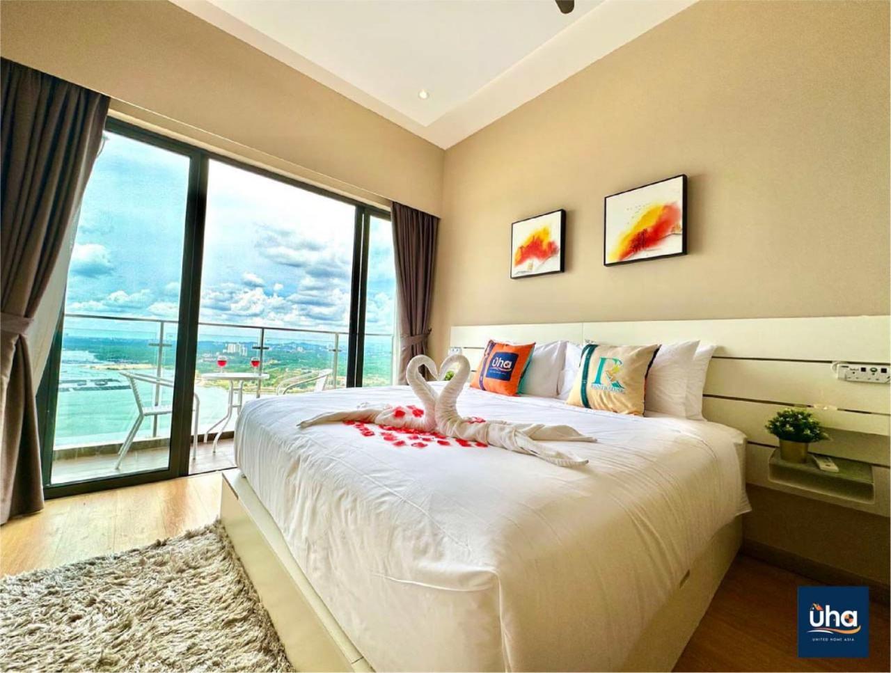 Aparthotel Country Garden Danga Bay @ Uha Johor Bahru Esterno foto