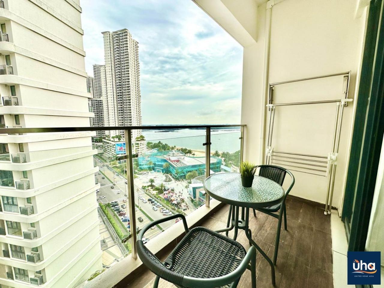 Aparthotel Country Garden Danga Bay @ Uha Johor Bahru Esterno foto