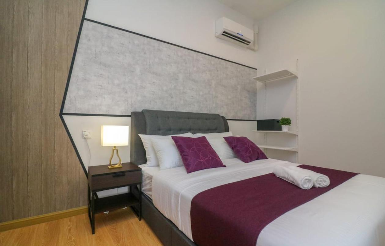 Aparthotel Country Garden Danga Bay @ Uha Johor Bahru Esterno foto