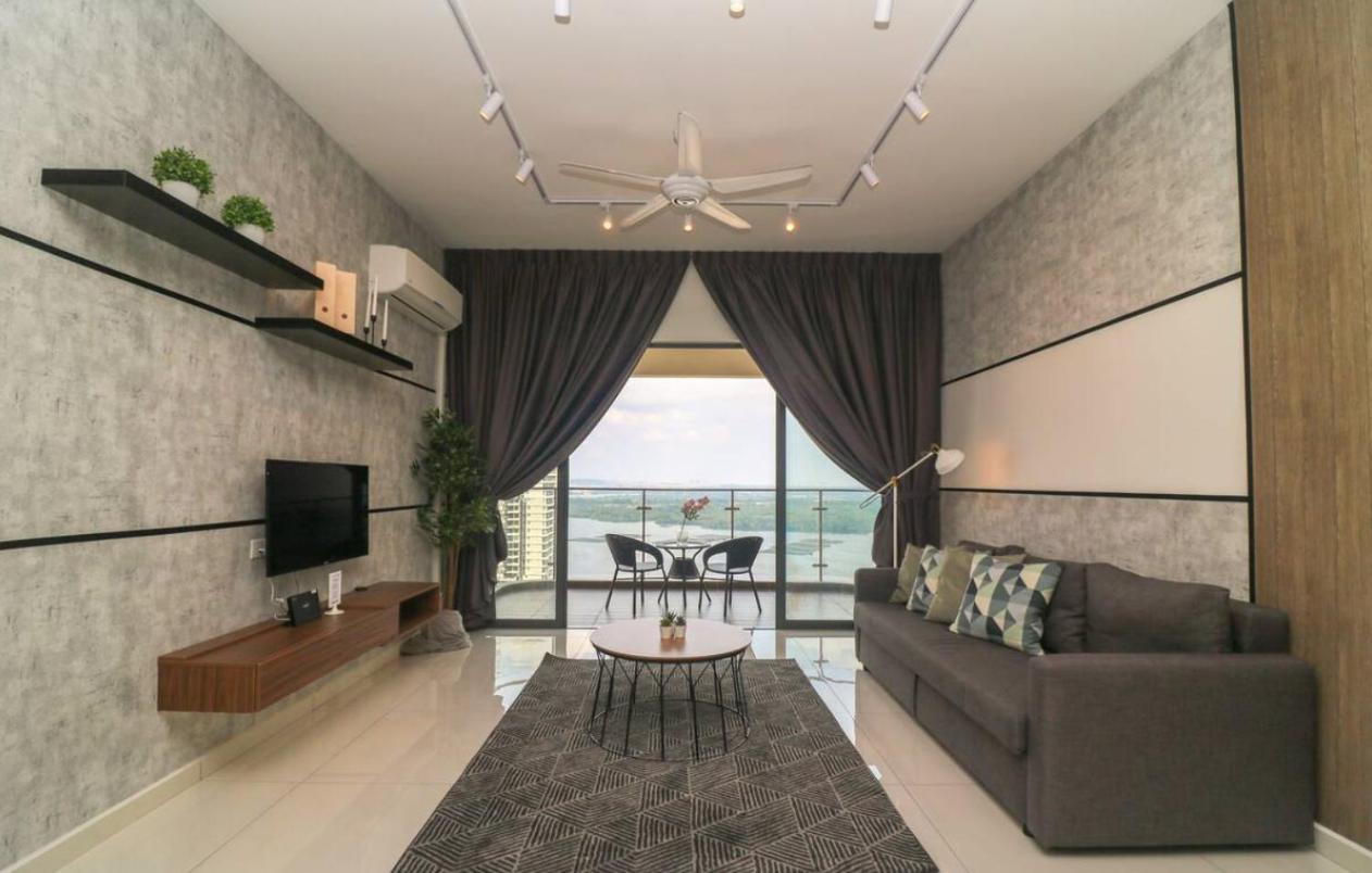 Aparthotel Country Garden Danga Bay @ Uha Johor Bahru Esterno foto