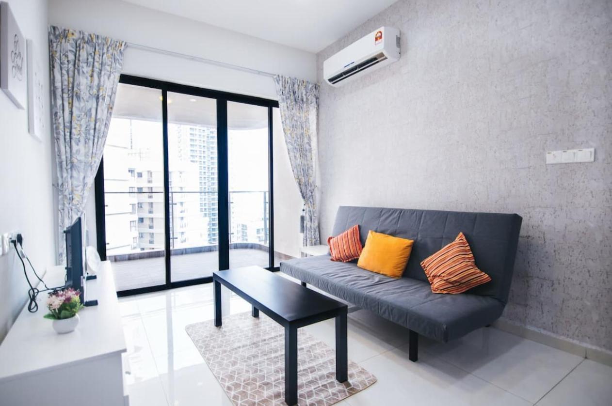 Aparthotel Country Garden Danga Bay @ Uha Johor Bahru Esterno foto